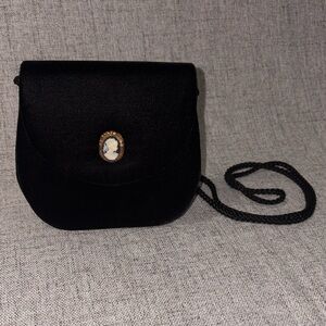 Vintage Mini Black Velvet Cameo Purse